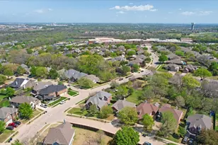 608 Lake Village Dr, McKinney, TX 75071 - Photo 39
