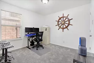 608 Lake Village Dr, McKinney, TX 75071 - Photo 19