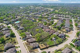 608 Lake Village Dr, McKinney, TX 75071 - Photo 39