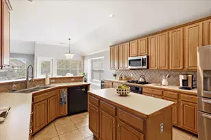 608 Lake Village Dr, McKinney, TX 75071 - Photo 19