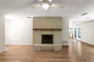 21 Horseshoe Dr, Highland Village, TX 75077 - Photo 9