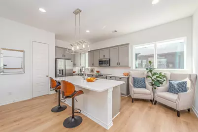 2828 Addison Park Lane, Fort Worth, TX 76110 - Photo 9