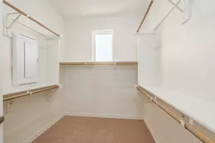 2828 Addison Park Ln, Fort Worth, TX 76110 - Photo 17