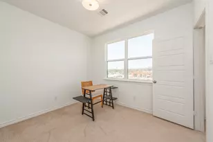 2828 Addison Park Ln, Fort Worth, TX 76110 - Photo 21