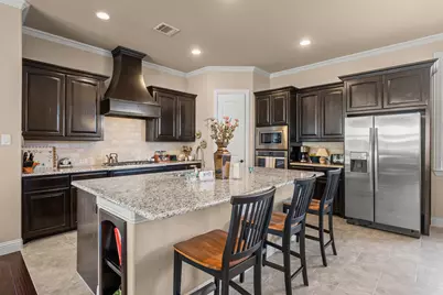 7420 Park Place Drive, North Richland Hills, TX 76182 - Photo 9