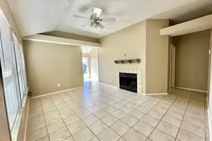 8504 Gatlinburg Dr, Fort Worth, TX 76123 - Photo 3