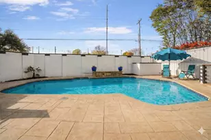 1910 University Dr, Richardson, TX 75081 - Photo 23