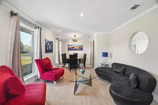 1910 University Dr, Richardson, TX 75081 - Photo 11