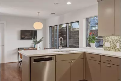 965 Easton Place, Dallas, TX 75218 - Photo 15