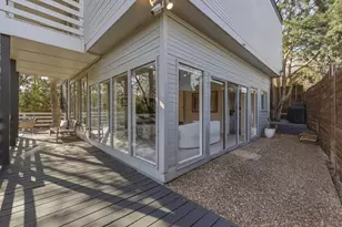 965 Easton Pl, Dallas, TX 75218 - Photo 35