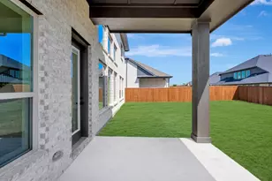 4217 Fox Trotter Dr, Aubrey, TX 76227 - Photo 3