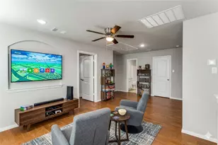 4725 Hafeela Dr, Irving, TX 75061 - Photo 9