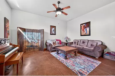 200 Cayuga Trail, Lake Kiowa, TX 76240 - Photo 9