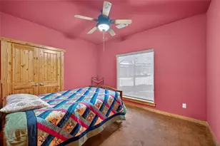 200 Cayuga Trail, Lake Kiowa, TX 76240 - Photo 31