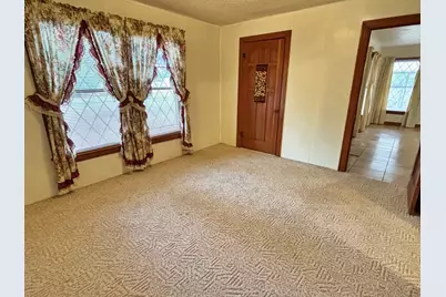2431 N Jefferson, Mt Pleasant, TX 75455 - Photo 9