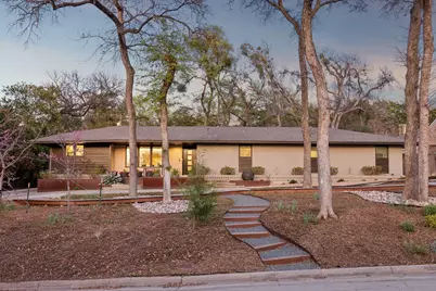 13806 Hughes Lane, Dallas, TX 75240 - Photo 37