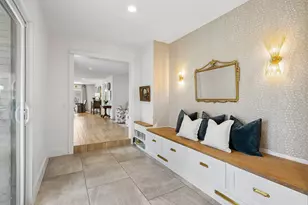 13806 Hughes Ln, Dallas, TX 75240 - Photo 17