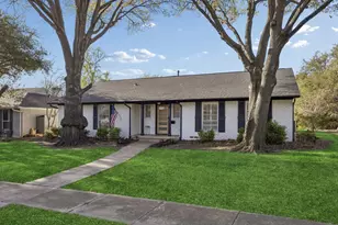 5622 Ledgestone Dr, Dallas, TX 75214 - Photo 3