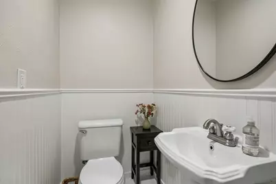 5622 Ledgestone Drive, Dallas, TX 75214 - Photo 17