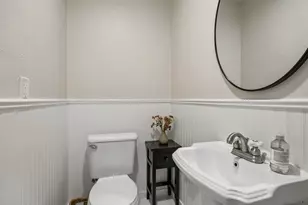 5622 Ledgestone Dr, Dallas, TX 75214 - Photo 17