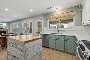 14037 Fontana Rd, Fort Worth, TX 76262 - Photo 11