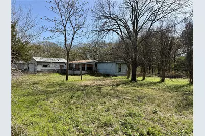 7727 Hollow Court, Terrell, TX 75161 - Photo 3
