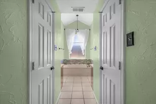 3212 Timber View Cir, Bedford, TX 76021 - Photo 23