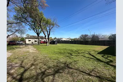 6922 Forney Road, Dallas, TX 75227 - Photo 9
