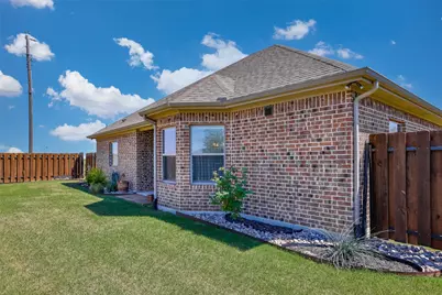 2008 Stanford Drive, Gainesville, TX 76240 - Photo 33