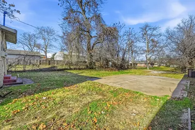 305 W Morton Street, Denison, TX 75020 - Photo 33