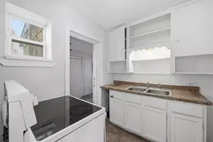 305 W Morton St, Denison, TX 75020 - Photo 19