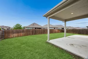 1940 Tomahawk Trail, Aubrey, TX 76227 - Photo 19