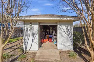 4609 Hildring Dr E, Fort Worth, TX 76109 - Photo 31