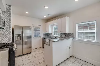 4020 Herschel Avenue, Dallas, TX 75219 - Photo 17