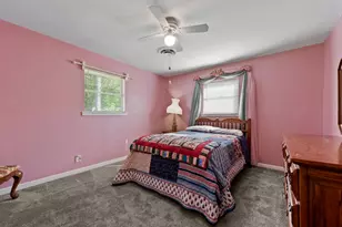 1306 Phillips St, Cleburne, TX 76033 - Photo 11