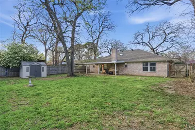 3002 Lynnwood Drive, Arlington, TX 76013 - Photo 29