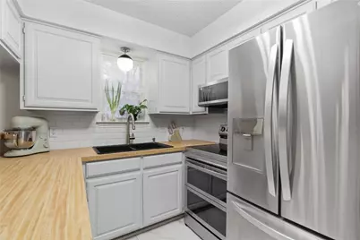 3002 Lynnwood Drive, Arlington, TX 76013 - Photo 13