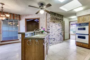 2411 Aspen St, Richardson, TX 75082 - Photo 9