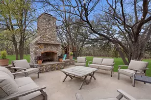 2151 Lipan Hwy, Granbury, TX 76048 - Photo 33