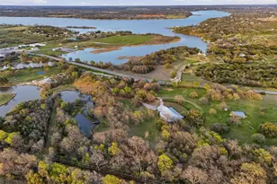 2151 Lipan Hwy, Granbury, TX 76048 - Photo 39