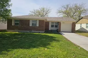 2841 Belhaven Dr, Mesquite, TX 75150 - Photo 1