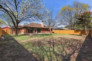 122 Sidney Dr, Glenn Heights, TX 75154 - Photo 23