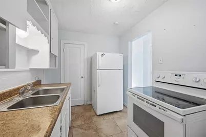 305 W Morton Street, Denison, TX 75020 - Photo 17