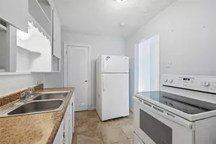 305 W Morton St, Denison, TX 75020 - Photo 17