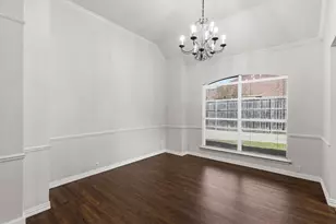 3004 St Lynda Dr, Mansfield, TX 76063 - Photo 5