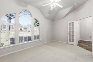 3004 St Lynda Dr, Mansfield, TX 76063 - Photo 9