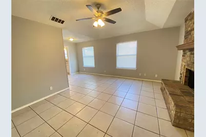 1730 Justin Lyn Street, Arlington, TX 76012 - Photo 3