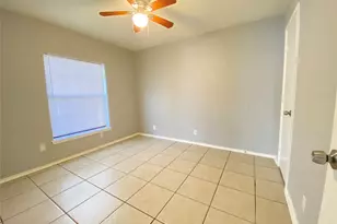 1730 Justin Lyn St, Arlington, TX 76012 - Photo 9