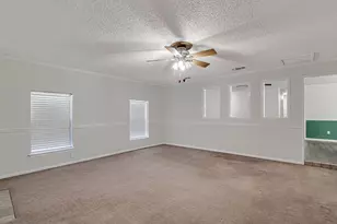 512 Kemper Ave, Crowley, TX 76036 - Photo 9