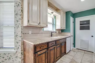 512 Kemper Ave, Crowley, TX 76036 - Photo 13